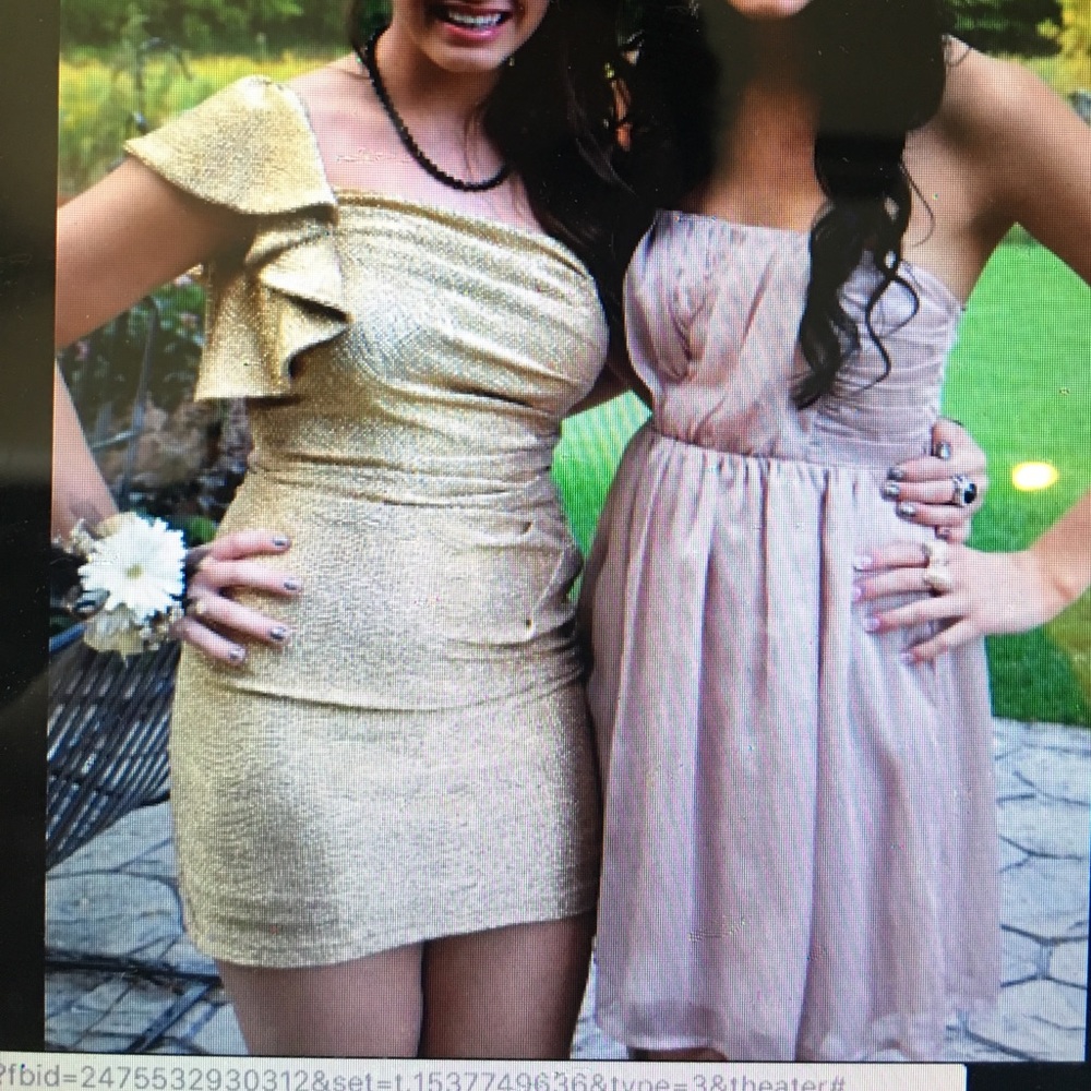 Adrianna Papell Gold Metallic Ruffle Dress size S